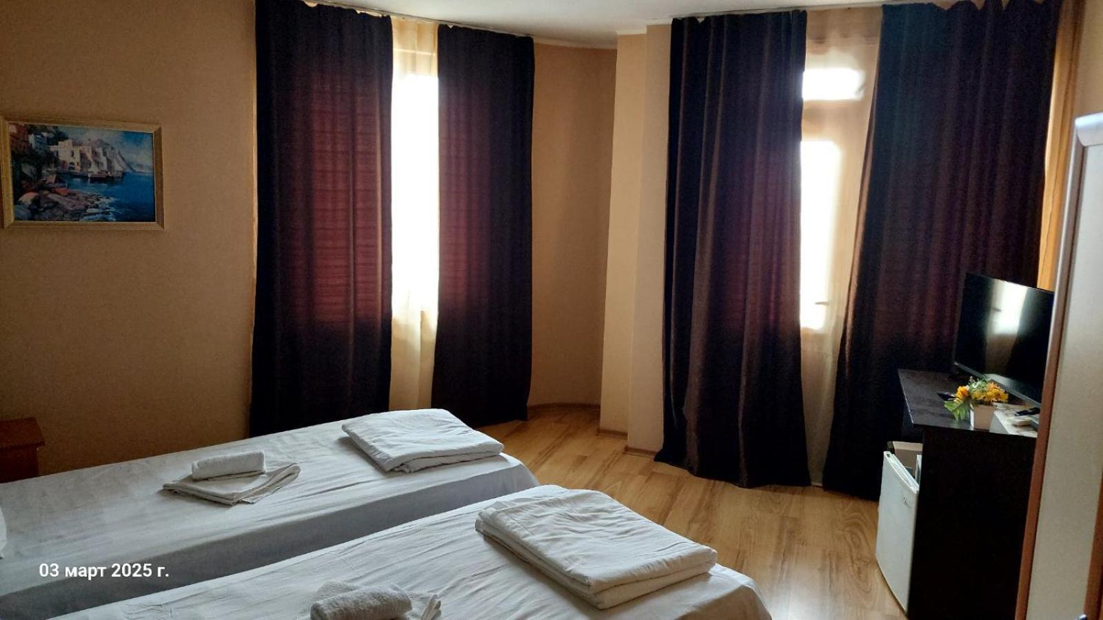 Hristovi Apartments & Studios Pomorie Luaran gambar