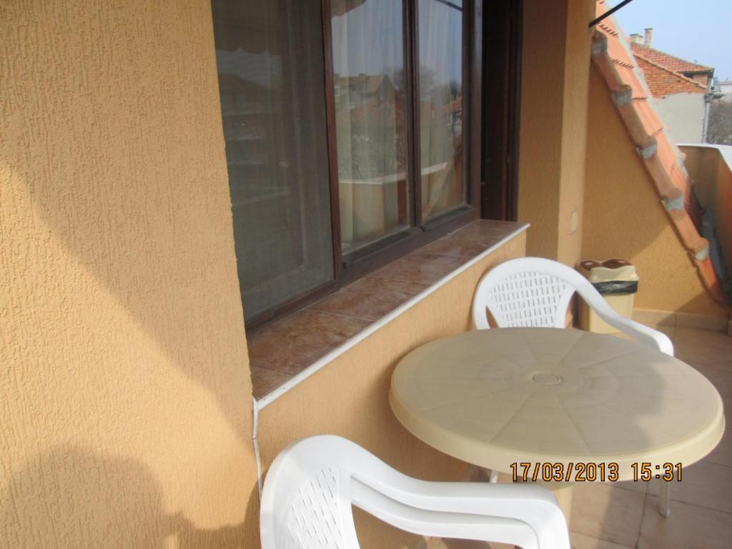 Hristovi Apartments & Studios Pomorie Bilik gambar
