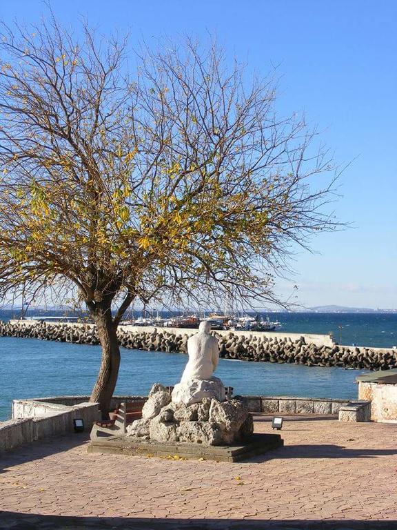 Hristovi Apartments & Studios Pomorie Luaran gambar