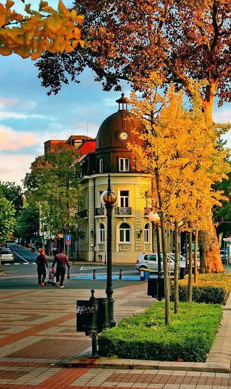 Hristovi Apartments & Studios Pomorie Luaran gambar