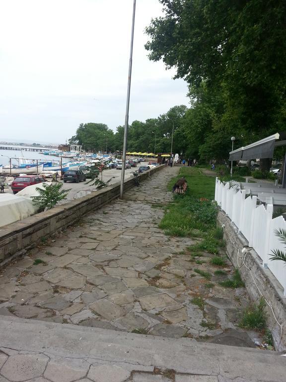 Hristovi Apartments & Studios Pomorie Luaran gambar
